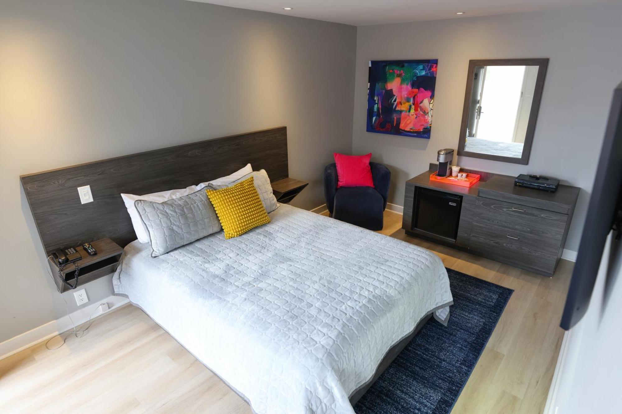 Le Fabreville Motel&suites 3*