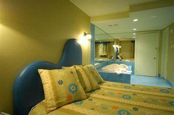 Le Fabreville Motel&suites 3* Laval